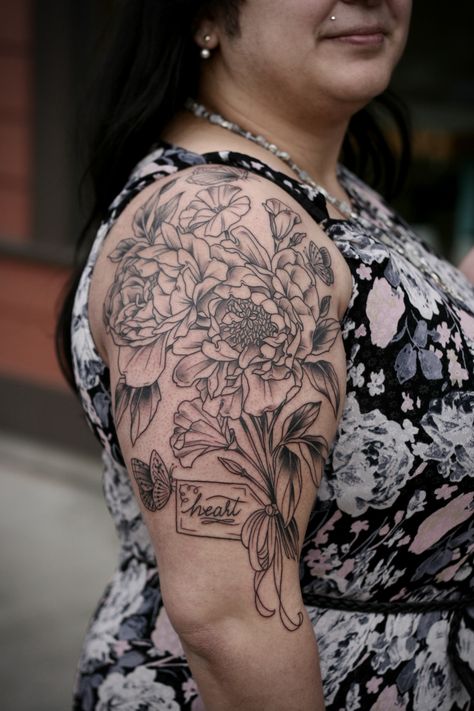 kirsten makes tattoos Plus Size Tattoos, Voodoo Tattoo, Girl Arm Tattoos, Upper Arm Tattoos, Tattoos For Black Skin, Make Tattoo, Side Tattoos, Large Tattoos, Arm Tattoos For Women