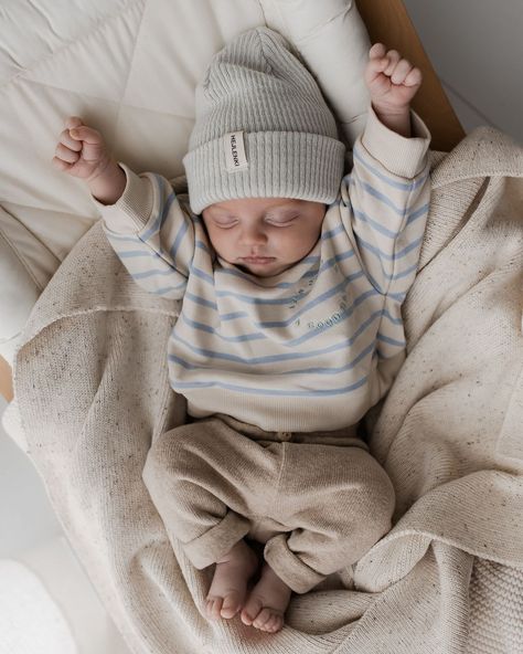 HEJLENKI ® (@hejlenki) • Instagram photos and videos Enjoy The Weekend, Beige Leggings, Have A Good Day, Water Lilies, Baby Boy Newborn, Baby Wearing, Knit Beanie, Baby Boy Outfits, The Weekend