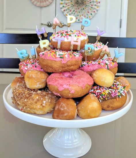 Donut Birthday Breakfast, Donuts And Dance Party, Birthday Donuts With Candles, Doughnut Birthday Cake Ideas, Sweet Treats For Birthday Parties, Donut Hole Cake Birthday, Donut Bday Cake, Donut Cake Ideas Birthday Parties, Dount Cake Birthday