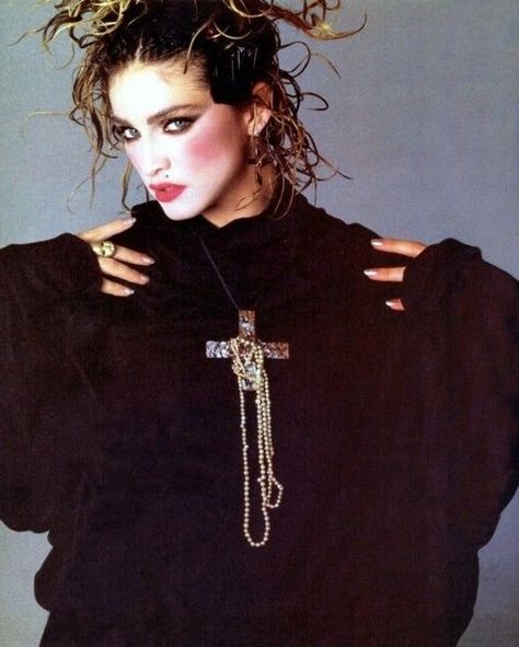 ♥♥♥ 80s Madonna, Madonna Rare, Francesco Scavullo, Ella Enchanted, Madonna 80s, Madonna Photos, Lady Madonna, 80s Makeup, Actrices Hollywood