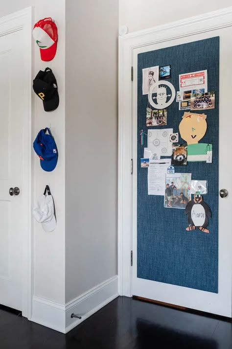 Boys Room Ideas Teenagers Teen Bedroom, Small Teenage Boys Room, Teenage Bedroom Ideas, Small Boys Bedrooms, Bedroom Ideas For Small Rooms, Teenager Bedroom Boy, Teenage Boy Room, Boys Bedroom Makeover, Boys Playroom