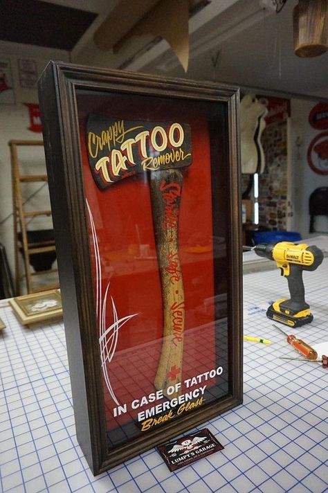 Garage Hangout, Tattoo Sign, Tattoo Shop Interior, Painted Garage, Tattoo Shop Decor, Tattoo Studio Interior, Tattoo Station, Pinstripe Art, Tattoo Signs