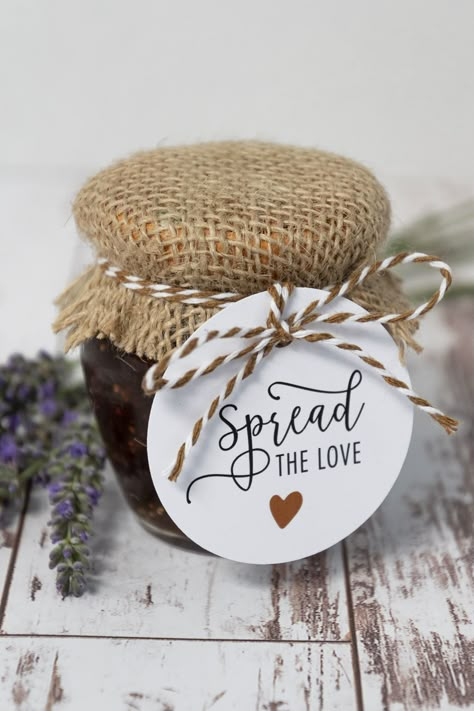 Jam As Wedding Favors, Strawberry Jam Wedding Favors, Spread The Love Jam Wedding Favors, Jam Jar Decorations Ideas, Jam Jar Ideas, Jam Jars Wedding, Soap Tags, Jam Jar Wedding Favours, Sienna Wedding