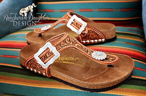 Home | ranchersdaughter Western Sandals, Vestidos Country, Western Shoes, Boho Mode, Leather Projects, Shoe Closet, Tooled Leather, Cowgirl Style, Crazy Shoes