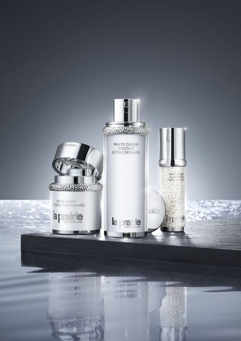 La Prairie’s White Caviar Essence Extraordinaire Reflects the Brilliance of Light – SURFACE Swiss Village, Skincare Product Photography, Beauty Product Photography, Reflection Of Light, Lighting Photography, Product Photography Ideas, Boost Collagen Production, Product Photographer, Beauty Products Photography