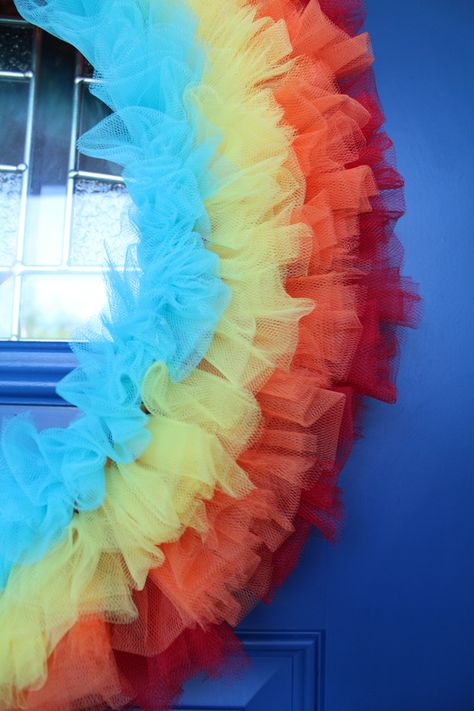 Rainbow Wreath Diy Front Doors, Rainbow Wreath Diy, November Decorations, Fall Tulle Wreath, Tulle Dress Diy, Tulle Wreath Tutorial, Tulle Wreath Diy, Christmas Tulle Wreath, Tulle Garland