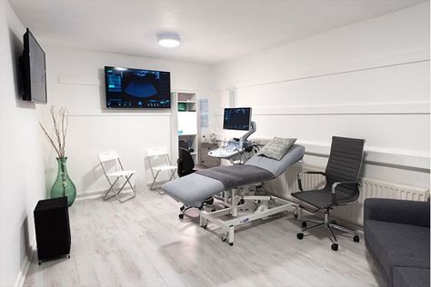 Medical Clinic Design, Doctor Office Design, Medical Device Design, Modern Hospital, Medical Office Design, Baby Scan, Hospital Interior, Clinic Interior Design, Rules And Regulations