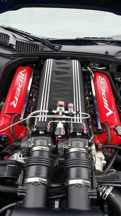 Viper SRT/10 engine with Nitros Dodge Srt Viper Gts, Gtr R35 Engine, Dodge Viper Acr, Dodge Viper Srt10, Viper Gts, V12 Twin Turbo Engine, Modern Muscle Cars, Crate Motors, V8 Supercharged Engine