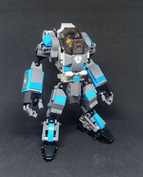 Lego Mech Suit, Mech Inspiration, Lego Blueprint, Mech Suits, Exo Suit, Lego Transformers, Mech Design, Diy Lego, Lego Sculptures