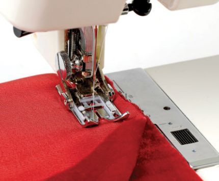 How to Sew Velvet like a Pro ~ Great Tips Sewing 101, Love Sewing, Sewing Projects For Beginners, Sewing Tools, How To Sew, Sewing For Beginners, Free Sewing, Sewing Patterns Free, Sewing Techniques