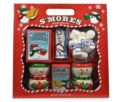 Enjoy a cup of cocoa and make some s'mores with this adorable snowman themed holiday gift set. Whether you are getting cozy by the fire, or just lounging in your kitchen, this s'mores and cocoa kit is sure to delight! Hot Cocoa Kit, Hosting Holiday Party, Campfire Marshmallows, Mug Gift Set, Dove Chocolate, Swap Gifts, Snowman Mugs, Hand Painted Mugs, Hot Coco