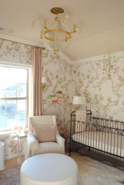 Vintage Girl Nursery Ideas, Girl Vintage Nursery, Vintage French Nursery, French Country Nursery, Vintage Girl Nursery, Country Nursery, French Nursery, Perfect Nursery, Baby Nurseries