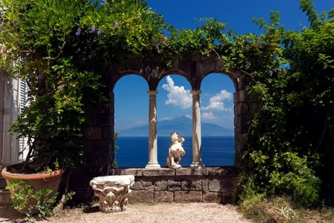 Villa Astor, Italian Gardens, Monty Don, Sorrento Italy, Romantic Retreat, Luxury Villa Rentals, Italian Garden, Naples Italy, Beaux Villages