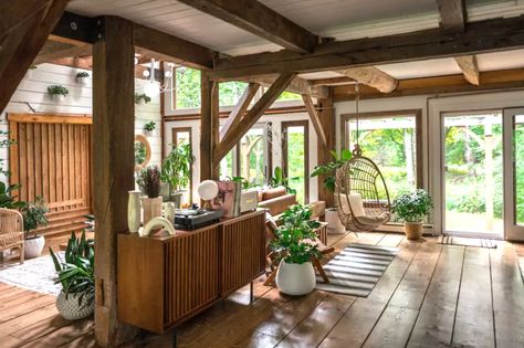 Rent This Refurbished Barn Airbnb in Upstate New York - Thrillist Luxury Cabins, Ski House, Instagram Famous, House Hunters, House Beds, Golden Leaves, The Hunter, Comfy Chairs, Cabins In The Woods