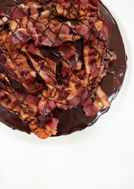 Maple Bacon Chocolate Cake - The Merrythought Bacon Chocolate Cake, Bacon Cake, Bacon Chocolate, Maple Buttercream, Chocolate Bacon, Creative Diy Projects, Cake Show, Whipped Frosting, Whipped Butter