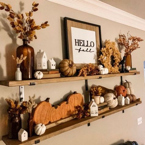 Autumnal Shelf Decor, Autumn Display Home Decor, Farmhouse Fall Shelf Decor, Fall Decor For Shelf, Fall Decor Ideas For The Home Shelves, Shelf Fall Decor Ideas, Fall Kitchen Decor Open Shelves, Fall Decor Ideas For Bookshelves, Small Shelf Fall Decor