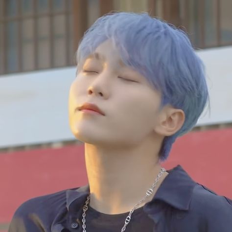 Seungkwan Blue Hair, Seungkwan Blue, Seungkwan Icon, Move On From Him, Boo Seungkwan, Hate Men, Pledis Entertainment, Blue Hair, Photo Cards