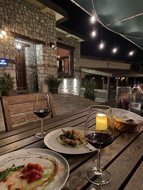 If you wanna go perfect date in the summer, you should absolutely dinner here. Manej Urla is the hotel and restaurant in Izmir,Turkey. Izmir Turkey, Perfect Date, Wine Bar, Perfect Match, Vision Board, Chef, Restaurant, Wine, Hotel