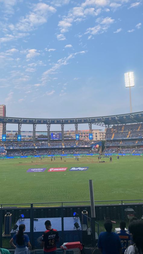 Wankhede Stadium Snap, Sanjana Ganesan, Wankhede Stadium, Dream Cars Range Rovers, Funny Mind Tricks, Range Rovers, Cricket Wallpapers, Picsart Background