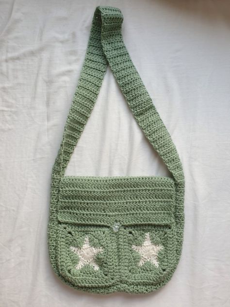 Crochet Messenger Bag, Crochet Hook Holder, Message Bag, Crochet Business, Ocean Theme, Bag Crochet, Crochet Hook, Crochet Ideas, Crochet Hooks