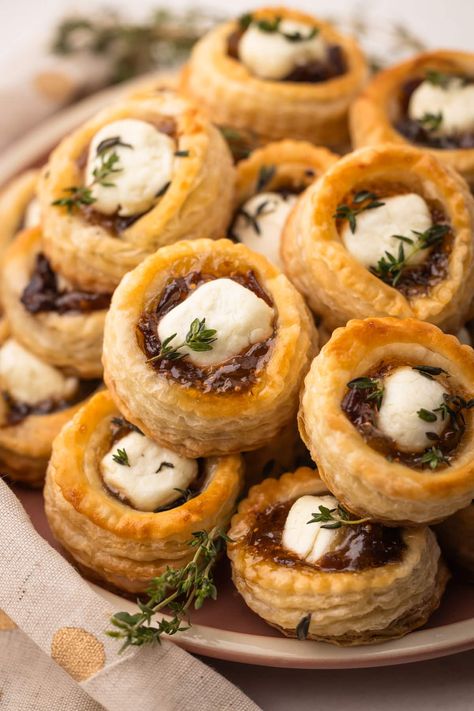 Puff Pastry Onion Appetizer, Best Fancy Appetizers, Brie Onion Puff Pastry, Goat Cheese Phyllo Cups, Puff Pastry Fig Goat Cheese, Goat Cheese Fig Appetizer, Caramelized Onion Appetizer, Light Fall Appetizers, Savory Bite Size Appetizers