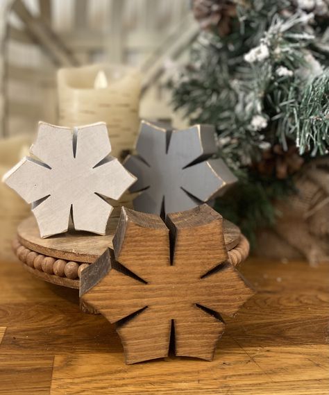 "These wood snowflakes are perfect for your rustic/neutral winter decor.  They are the perfect size for your tiered tray, shelves, mantels, and table scapes. The snowflake measures approximately 3 1/2\" x 3 1/2\" x 1 1/2\" Stained (Provincial)  White distressed  Light gray distressed  ✅ If ordering multiples please specify colors wanted in the note to seller. These snowflakes are stained and hand painted and will vary in color and distressing.  * wood stained snowflakes may have show more grain Farmhouse Snowflake Christmas Tree, Woodwork Christmas Gifts, Rustic Wood Projects To Sell, Xmas Wood Art, Wood Projects Home Decor, Rustic Wood Christmas Ornaments, Christmas Scroll Saw Projects, Moose Wood Crafts, Wooden Things To Make And Sell