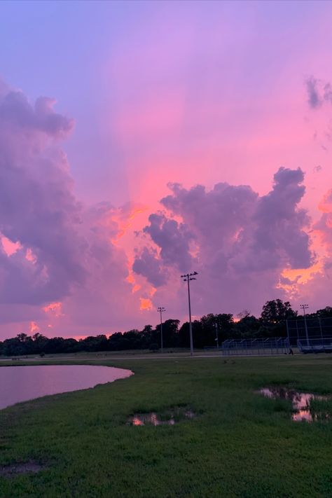 nature is crazy. never seen these colors in a sunset before. #nofilter Crazy Sunset, Natural Scenery, Sunrise Sunset, Purple, Photography, Color, Art, Nature