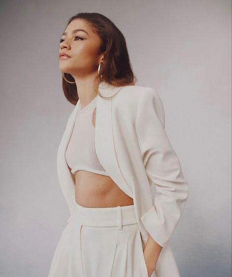 Zendaya Suit, Pictures Of Zendaya, Zendaya Photoshoot, Mode Zendaya, Zendaya Maree Stoermer Coleman, Zendaya Style, Zendaya Coleman, 인물 사진, Fashion Killa