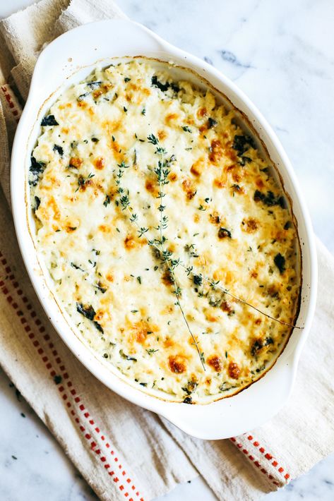 Kale & Cauliflower Au Gratin - College Housewife Kale Cauliflower, Cauliflower Au Gratin, Thanksgiving Brunch, Au Gratin Recipes, Cauliflower Gratin, Kale Recipes, Holiday Side Dishes, Thanksgiving Sides, Cauliflower Recipes