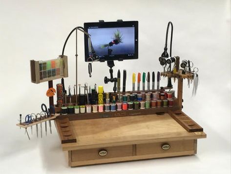 Fine Details of the Benches – Fly Ty Bench Fly Tying Bench, Fly Tying Desk, Fish Home, Fly Fishing Tips, Sharpie Pens, Fly Box, Fly Tying Patterns, Thread Spools, Work Table