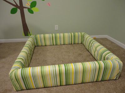 our life...: how to build a ball pit Pool Noodle Ball Pit, Homemade Ball Pit, Diy Foam Ball Pit, Diy Play Pen, Diy Foam Pit, Daycare Center Ideas, Diy Ball Pit, Infant Play, Baby Play Areas