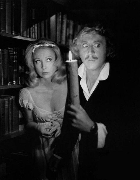 Terry Garr and Gene Wilder in Young Frankenstein. Mel Brooks Movies, Klasik Hollywood, Teri Garr, Gene Wilder, Young Frankenstein, Film Vintage, Fritz Lang, Film Horror, Mary Shelley