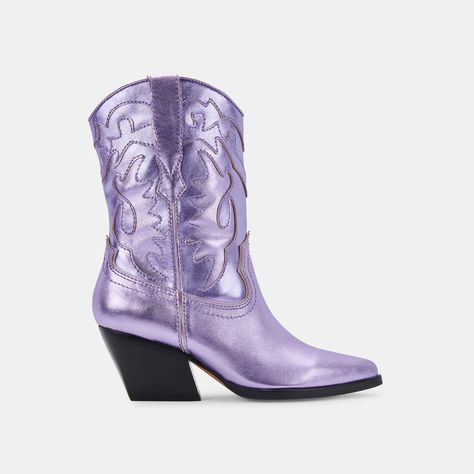 DOLCE VITA DAILY DEALS – Dolce Vita Purple Cowboy Boots, Cowgirl Boots Outfit, Purple Boots, Trending Sandals, Western Boots Women, Purple Shoes, Ladies Boutique, Cowgirl Boots, Western Boots