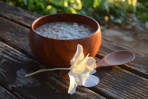 Sweet Potato Porridge, Ayurvedic Breakfast Recipes, Ayurvedic Breakfast, Ways To Relieve Constipation, Ayurveda Vata, Stewed Fruit, Ayurveda Recipes, Breakfast Porridge, Vata Dosha