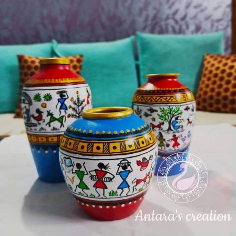 Dress Etiquette, Worli Painting, Thali Decoration, Warli Art, Modern Art Canvas Painting, Diy Pottery Painting, Flower Pot Art, Pot Painting, Painted Pots Diy