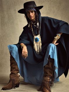 Amrit Kaur + Pooja Mor Wear Global Boho for Vogue Paris April 2020 — Anne of Carversville Amrit Kaur, Pooja Mor, Global Boho, Paris April, Look Hippie Chic, Look Boho Chic, Ethno Style, Estilo Hippy, Mode Boho