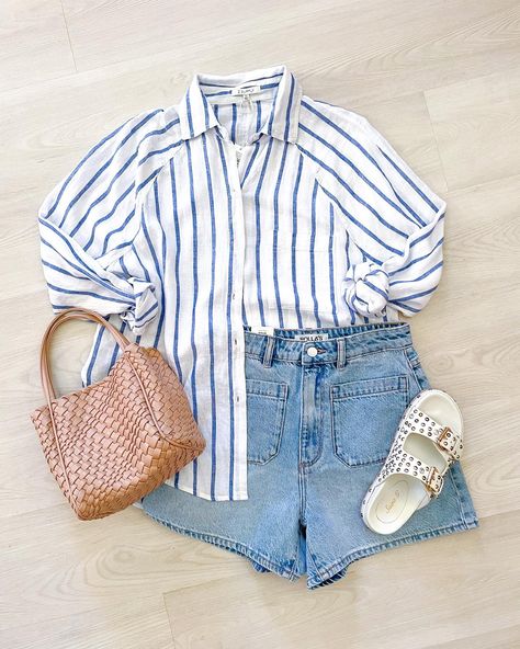 This outfit 🤝 your spring wardrobe!! ✨🌷🩷 #swoonneworleans #springfashion #nolashopping Flatlay Outfit Ideas, Clothes Flatlay Ideas, Flat Lay Fashion, Flatlay Photography Clothing, Flat Lay Photography Clothing, Boutique Aesthetic, Flat Lay Outfit, Kids Dress Wear, Flats Outfit