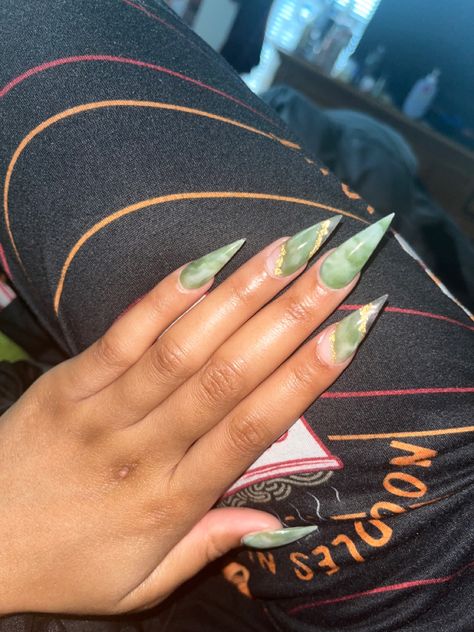 Green Stiletto Nails Designs, Green Nail Acrylic, Long Nails Green, Marble Stiletto Nails, Nail Design Ombre, Nail Design Long Nails, Green Stiletto Nails, Design Long Nails, Nail Design Long