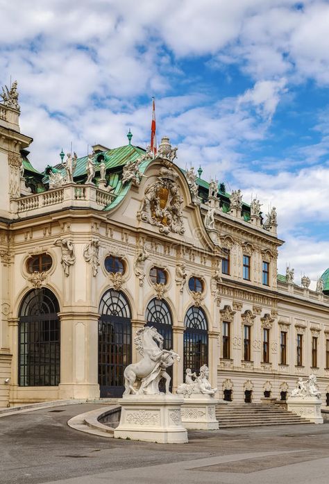 Upper Belvedere palace. Vienna royalty free stock photos Upper Belvedere Palace, Schonbrunn Palace, Belvedere Palace, Vienna Travel, Schönbrunn Palace, Bon Bon, School Project, Vienna Austria, Grand Hotel