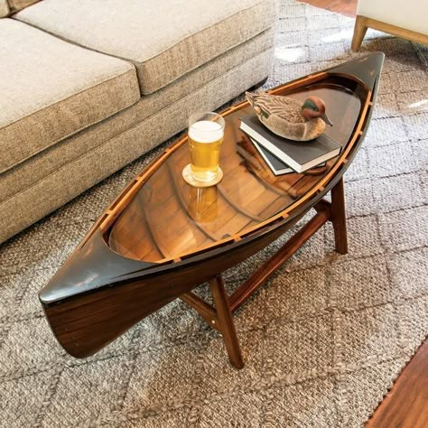 canoe coffee table creative furniture ideas for living room  #boat #coffee #table #furniture #design #upcycling #ideas Diy Coffee Tables Ideas, Boat Furniture, Lodge Furniture, Coffee Tables Ideas, Diy Coffee Tables, Solid Wood Design, Black Forest Decor, Unique Coffee Table, Centre Table