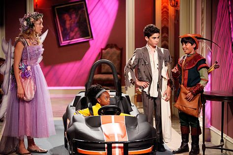 Jessie Disney Channel, Jessie Tv Show, Disney Channel Halloween, Jessie Halloween, Jessie Disney, Christina Moore, Karan Brar, Disney Jessie, Halloween Episodes