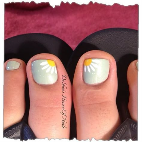 Beach Toe Nails, Purple Toe Nails, Glitter Toe Nails, Toenail Art Designs, Easy Toe Nail Designs, Simple Toe Nails, Toenail Art, Pedi Ideas, Toenail Designs