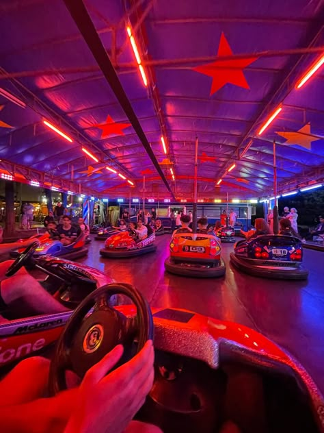 Go Karting Aesthetic, Karting Aesthetic, Date Bucket List, Amusement Park Aesthetic, Amusement Park Games, Carnival Aesthetic, Aesthetic Games, Daughter Aesthetic, Carnival Date