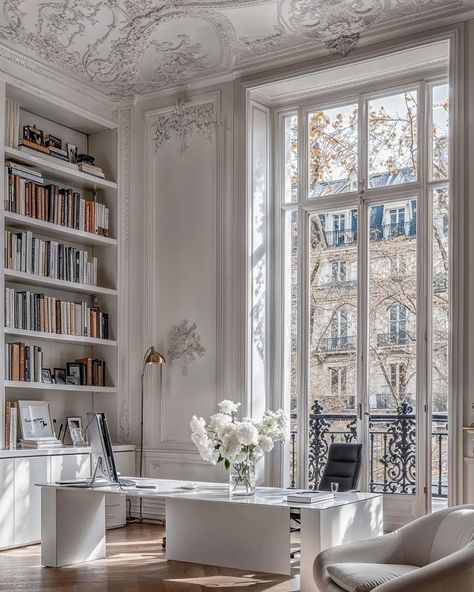 Parisian Home Office, Parisian Apartment Aesthetic, Parisian Office, European Apartment, Pantry Door Ideas, Parisian Interior, French Interior Design, French Apartment, The World Of Interiors