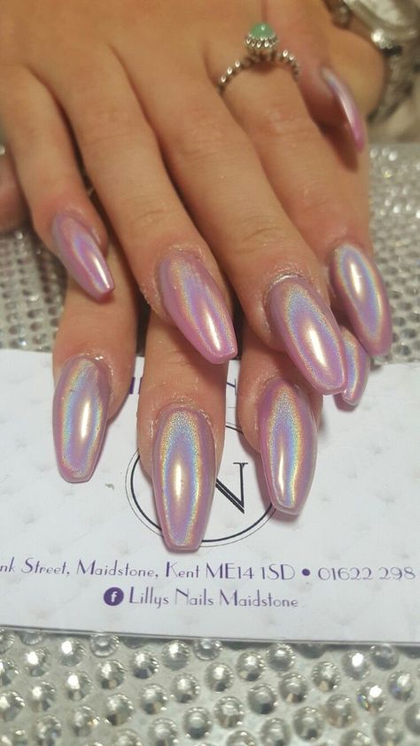 Irridescent Nails, Hallographic Nails, Pink Holographic Nails, Pink Chrome Nails, Nails 2017, Holo Nails, Pink Holographic, Holographic Nail Polish, Summer Acrylic Nails