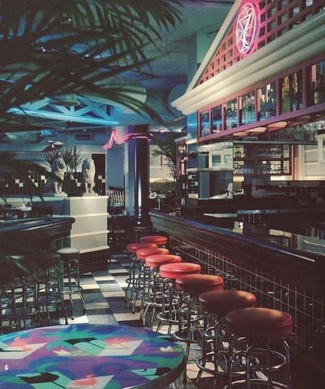 Retro Futurism Restaurant, 80s Restaurant Design, 90s Restaurant Aesthetic, 1980s Restaurant, 80s Restaurants, 90s Interior, 80s Interior Design, Mall Food Court, 80s Interior