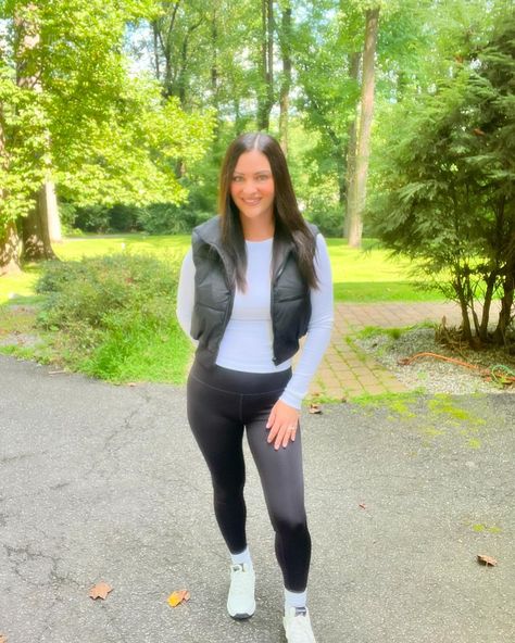 Did I mention I’m a soccer mom now? ⚽️ Vest link in bio 🔗 . . . #outfitinspo #outfitideas #outfitsformoms #outfittrends #ootd #fashion #outfitinspiration #outfitgoals #fitcheck #style #outfits #whattowear #goingoutoutfits #stylediaries #stylediary #fashionandlifestyle #fashionblog #styleblogger #fashionlover #styleinspiration #fashionblogger #soccermom #soccermomswag #soccermomoutfit #soccermomstyle Soccer Mom Outfit, Soccer Mom Style, Outfits Fo, Mom Outfit, Lazy Day Outfits, Spirit Week, Soccer Mom, Going Out Outfits, Outfit Goals