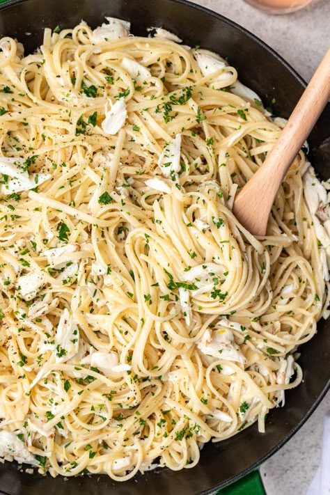 20 Minute Crab Linguine - Life is but a Dish Crab Meat Dinner Recipes, Crab Scampi Pasta, Recipes With Crab Meat, Lump Crab Pasta Recipes, Crab Meat Recipes Pasta, Crab Linguine Recipe, Shrimp And Crab Linguine Recipe, Crab Dinner Recipes, Crab Linguini