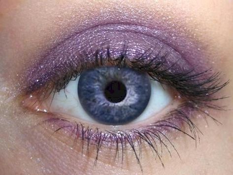 Purple Eyeshadow Intense Eye Makeup, Makeup Eye Shadow, Purple Smokey Eye, Mineral Fusion, Purple Eye Makeup, Orchid Color, Natural Eyeshadow, Mineral Eyeshadow, Mineral Makeup