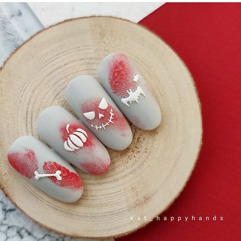 Ongles Halloween, Horror Nails, Halloween Nails Diy, Holloween Nails, Unghie Nail Art, Plaid Nails, Work Nails, Nail Art Designs Diy, Halloween Nail Designs